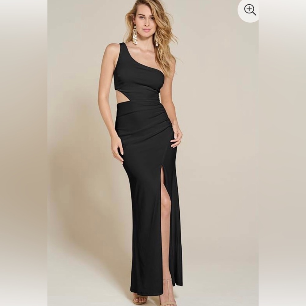 SOLD OUT! NEW VENUS black gown size Small